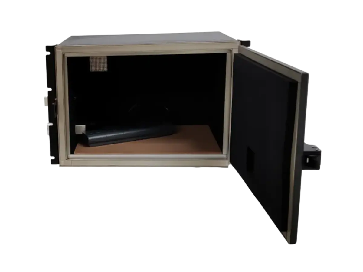 rf-shielded-cabinet-LBXRM1000-interior-view